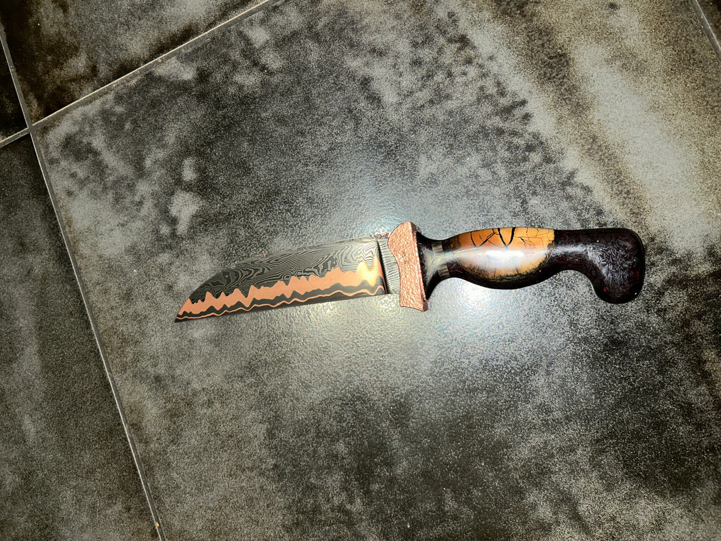 Forged damascus copper hunter/fighter