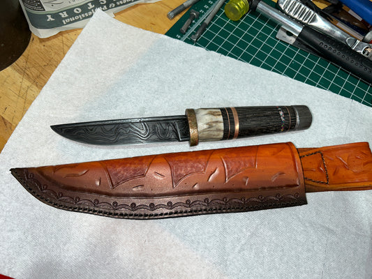 Forged damascus Puukko knife