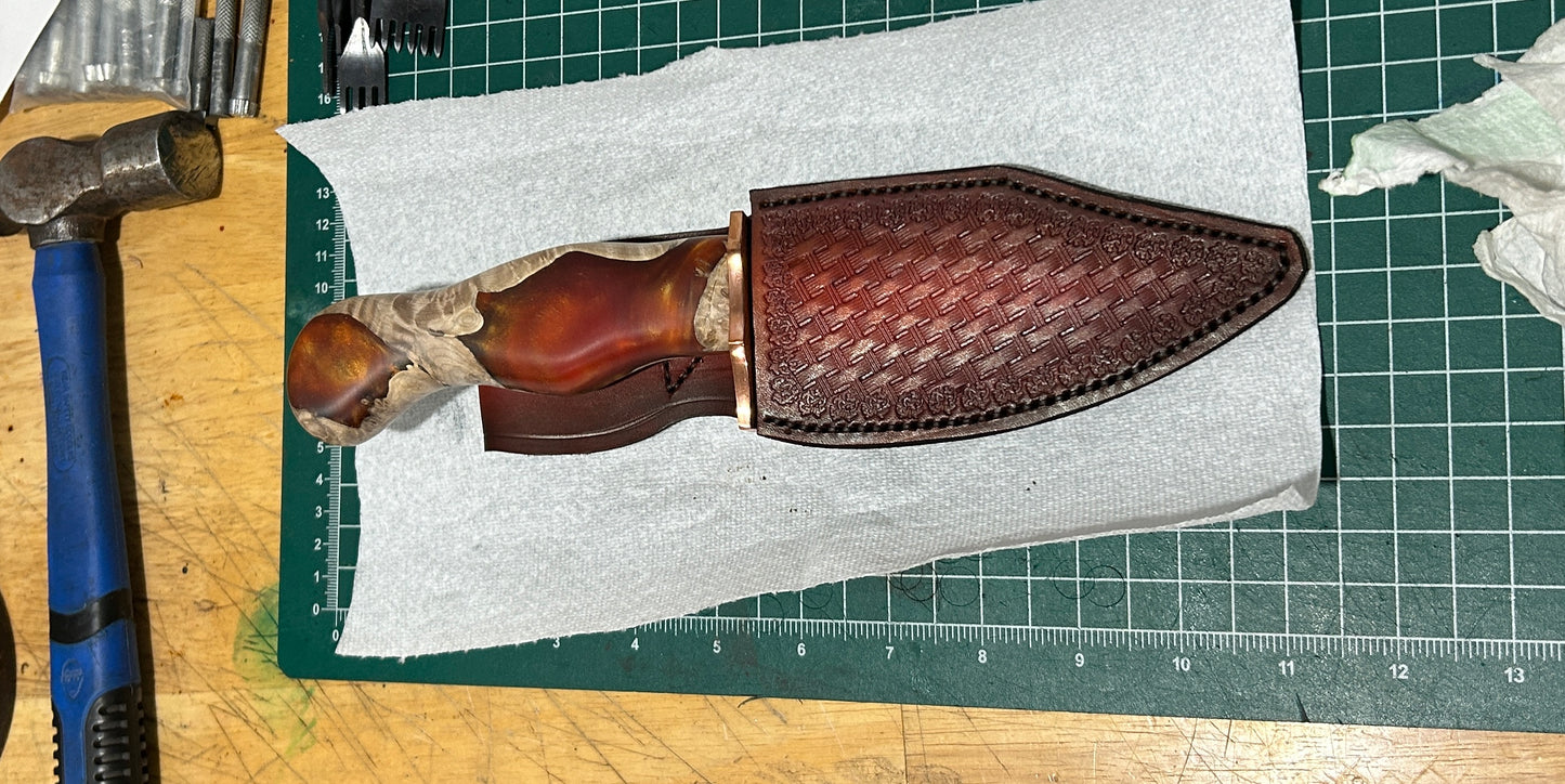 Mosaic flower pattern damascus hunter