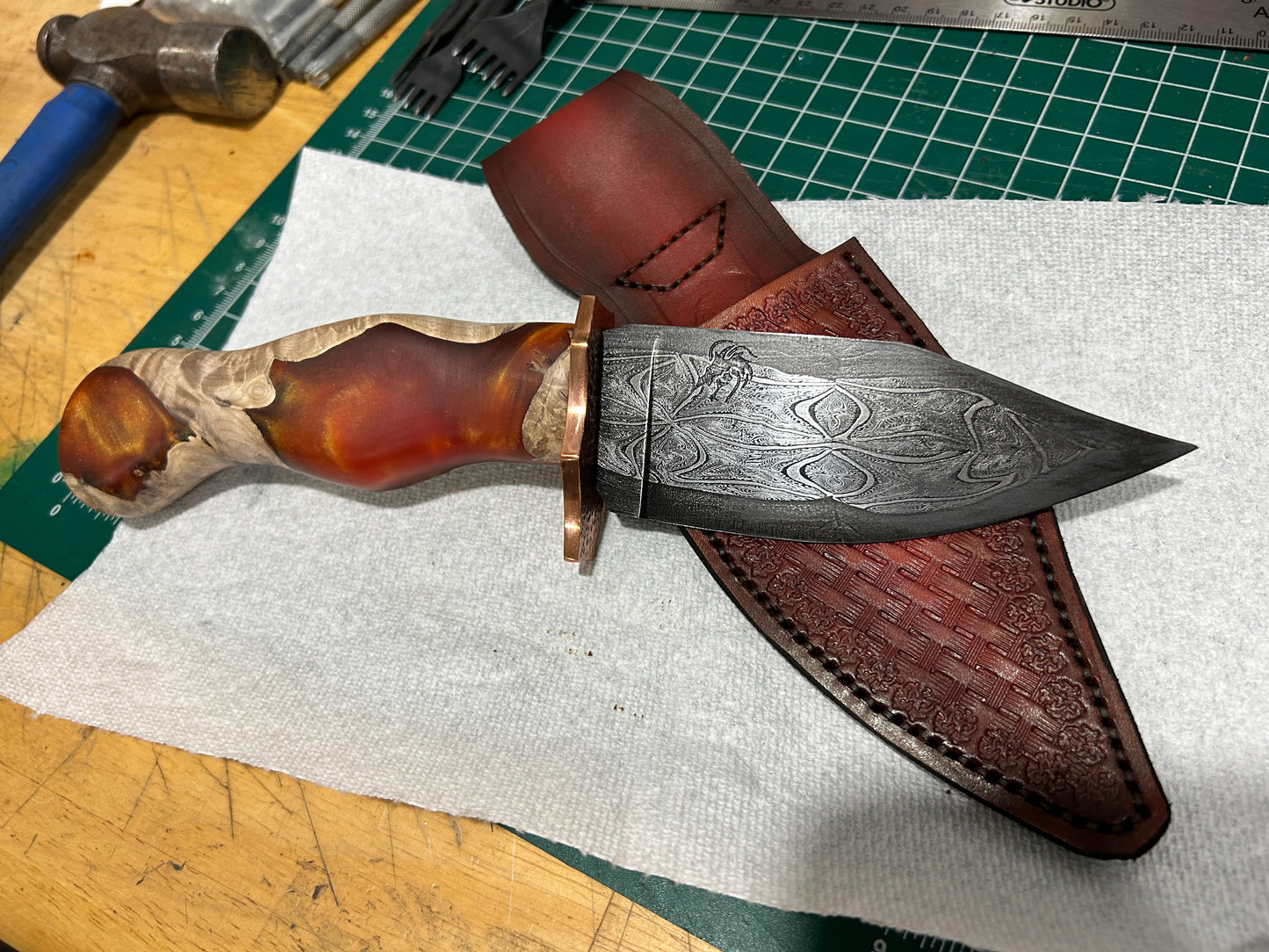 Mosaic flower pattern damascus hunter